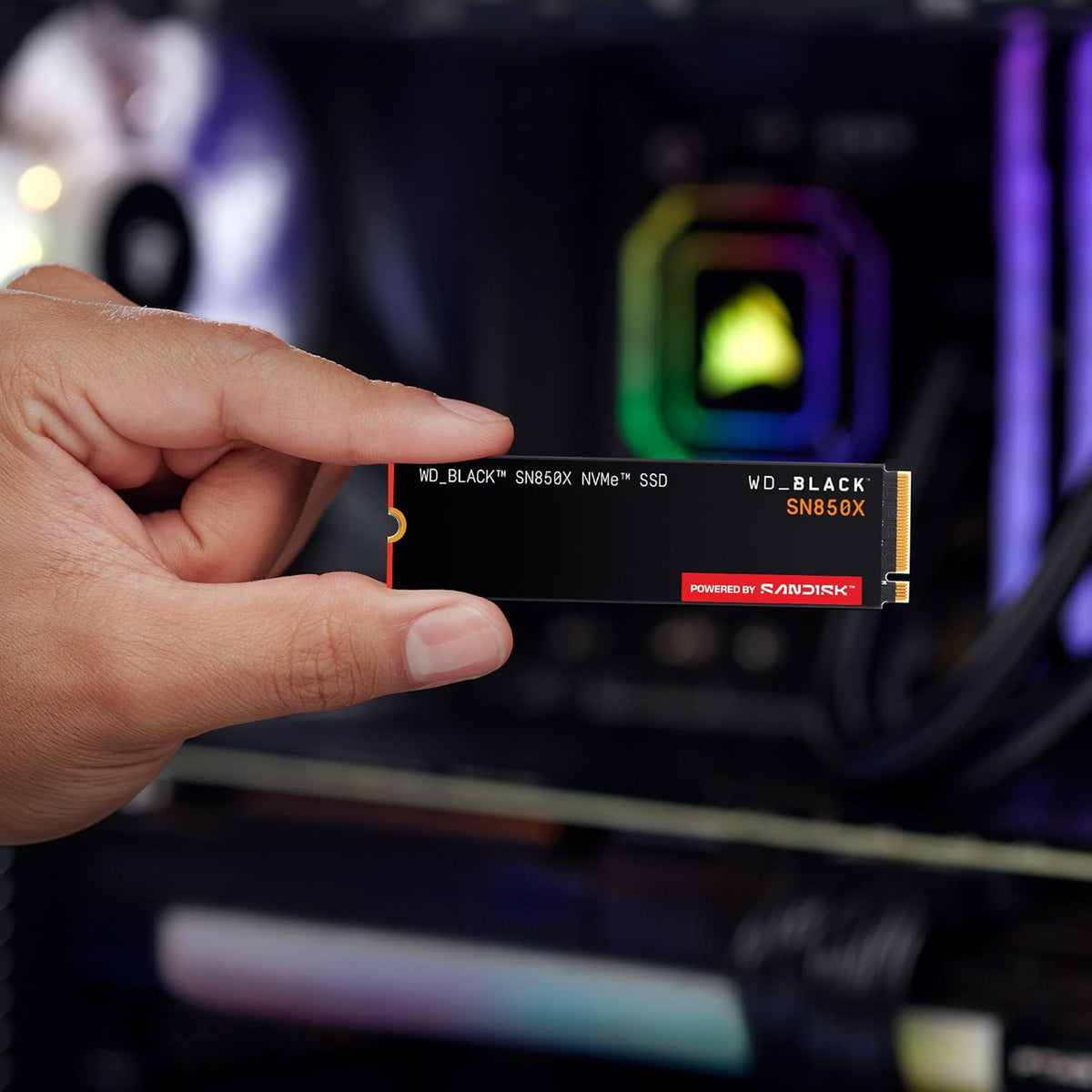 Western Digital WD_BLACK SN850X NVMe SSD 2 TB, schwarze interne PCIe Gen4 SSD mit schnellen Lese- und Schreibgeschwindigkeiten