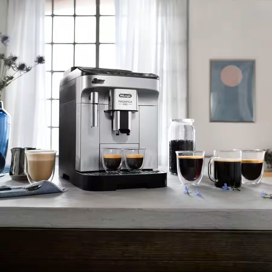 De'Longhi Magnifica Evo ECAM290.31.SB Kaffeevollautomat mit Milchaufschäumer – Silber/Schwarz