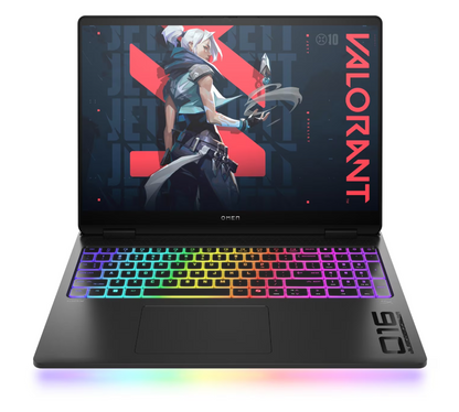 Gaming-Laptop mit VALORANT-Spielszene auf dem Bildschirm und RGB-beleuchteter Tastatur, Frontansicht
